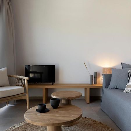 Lichnos Luxury Suites Sourpi Eksteriør bilde