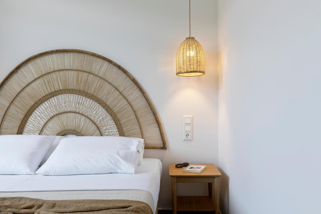 Lichnos Luxury Suites Sourpi Eksteriør bilde
