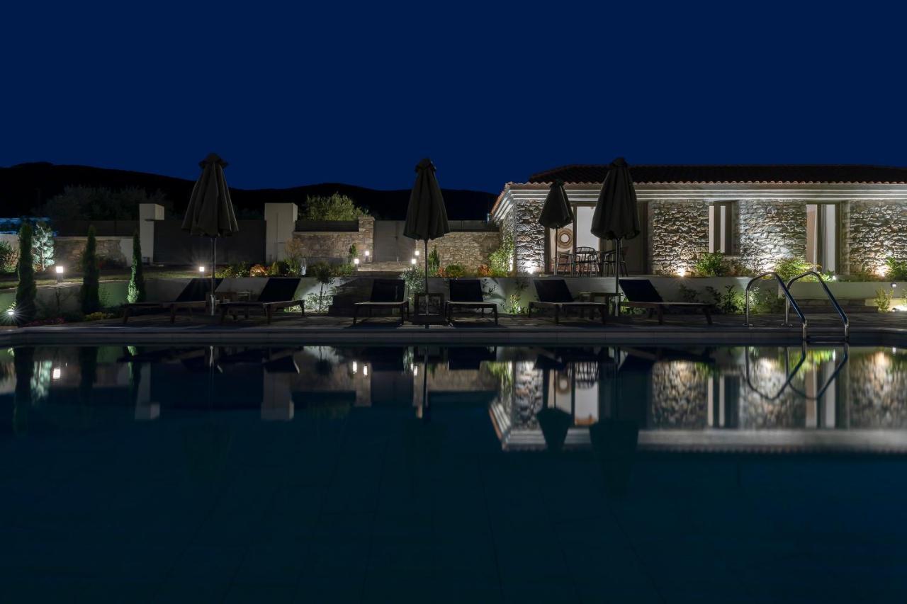 Lichnos Luxury Suites Sourpi Eksteriør bilde