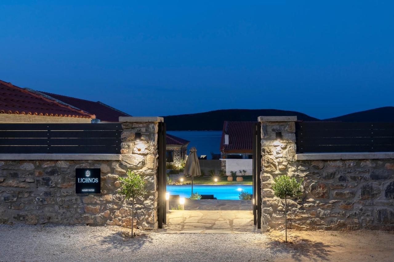 Lichnos Luxury Suites Sourpi Eksteriør bilde